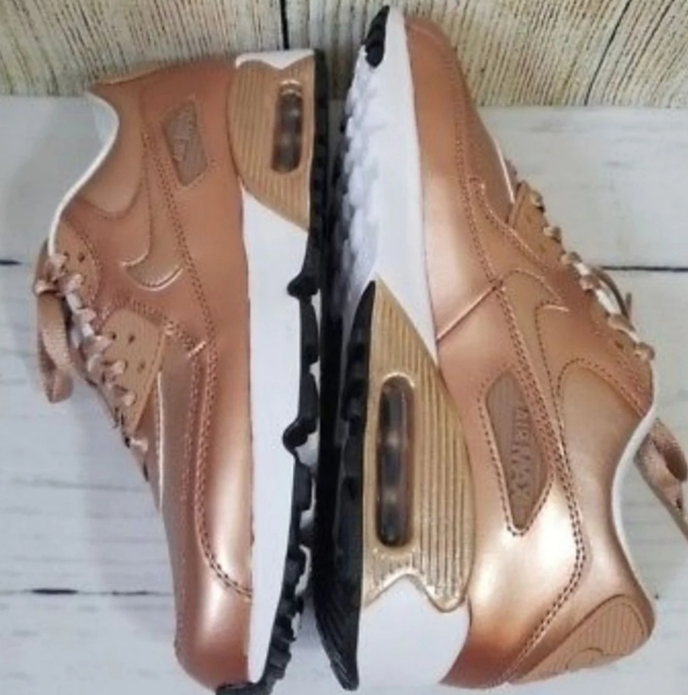 SOLD - Picture 4 of 7